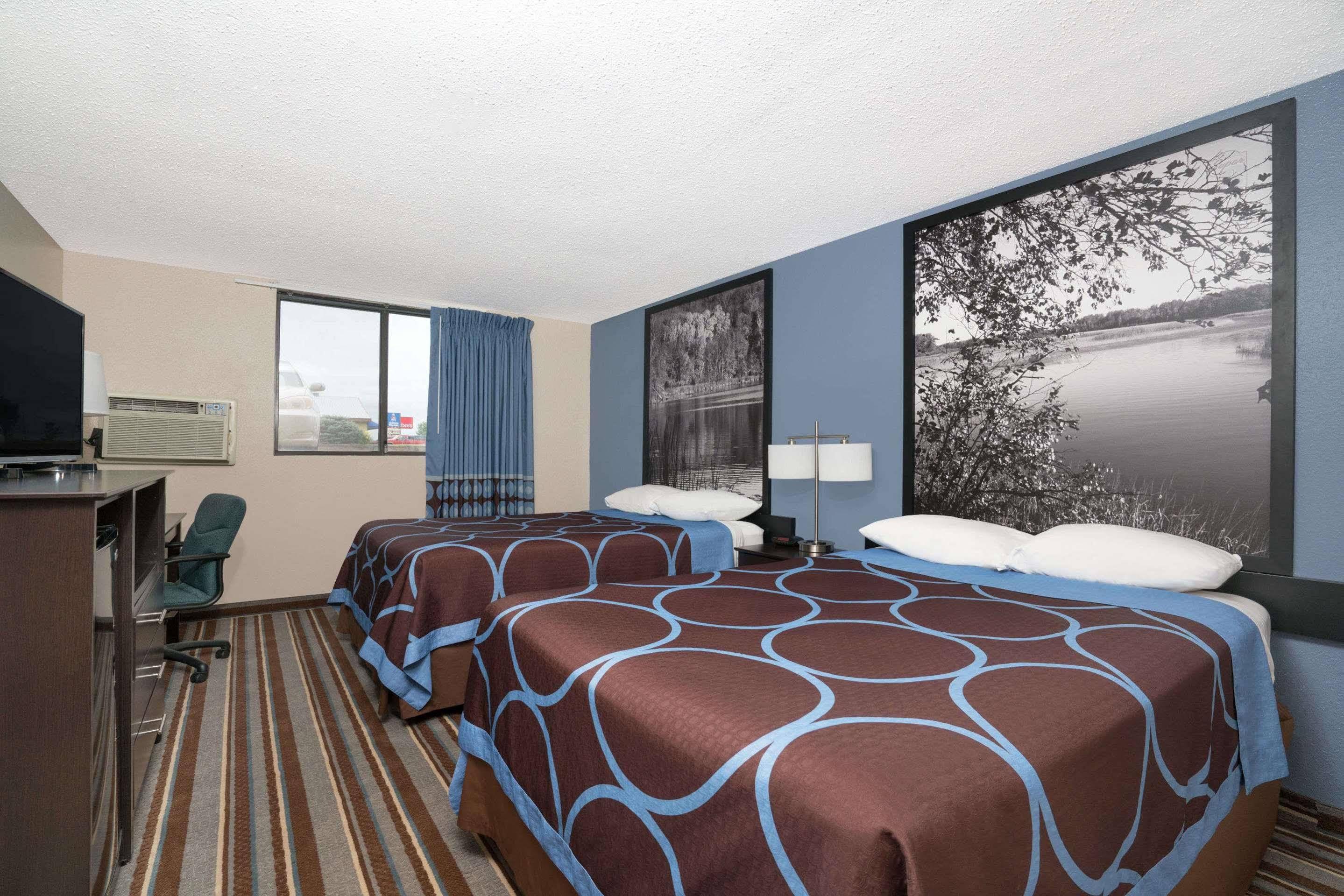 מלון Super 8 By Wyndham Willmar מראה חיצוני תמונה